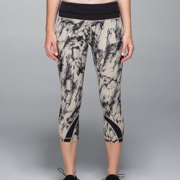 lululemon athletica Pants - Lululemon Run: Inspire Crop lululemon athletica Pants - Lululemon Run: Inspire Crop